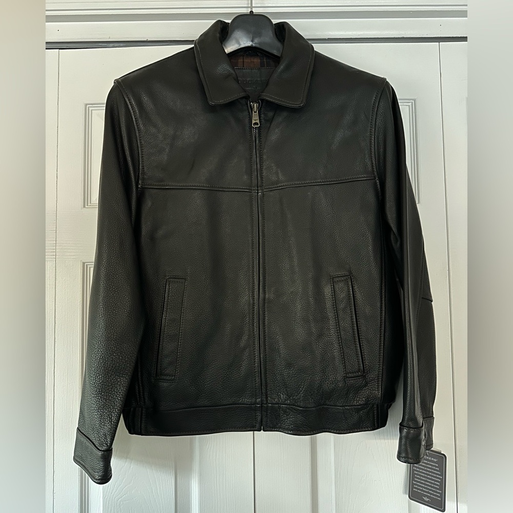 NWT - Dockers 100% Genuine Leather Jacket - Size M Black